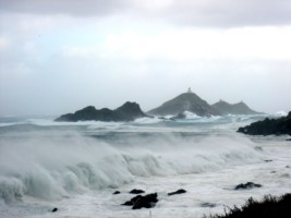 Tempête d’été en Corse Prudence en Bateau