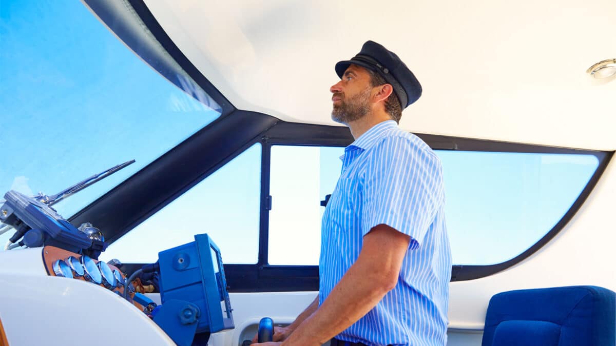 formation pour skipper professionnel pour navigation en activite commercial